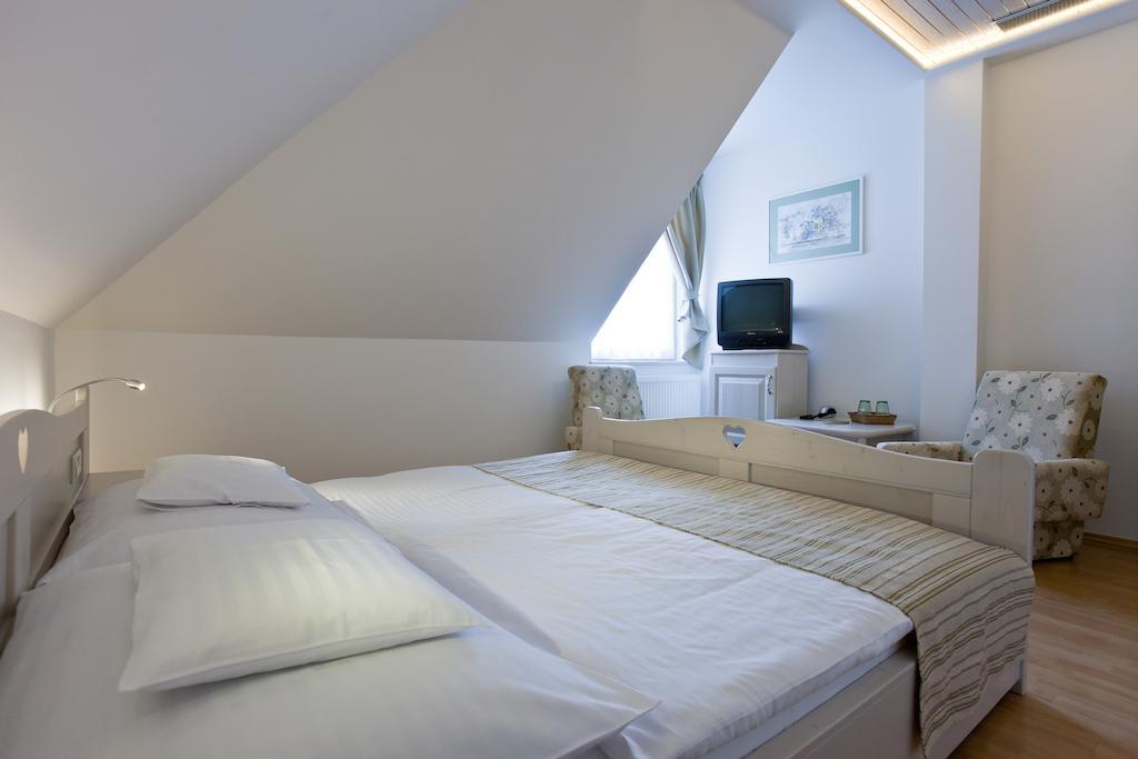 Tornacos Hotel - เฮจจ์คู ภายนอก รูปภาพ